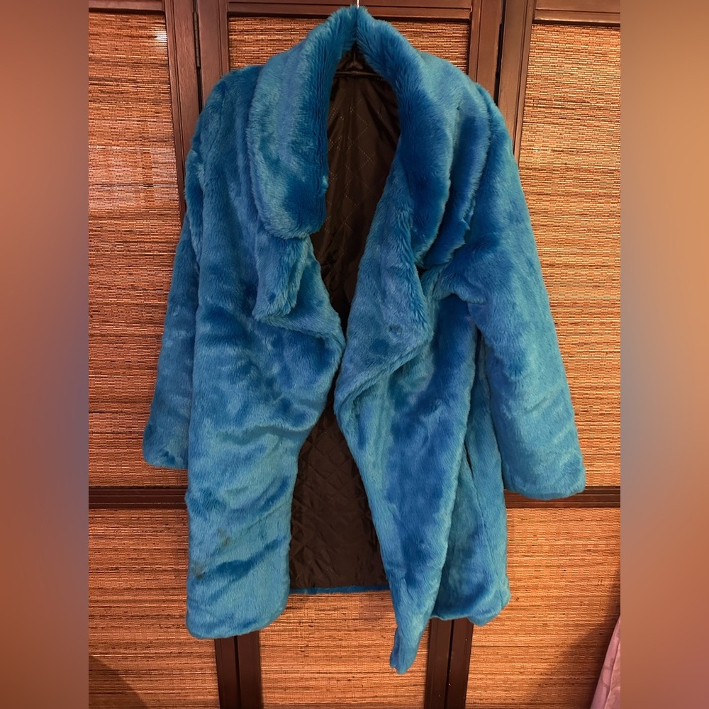 JNFURS brand Electric Blue Faux Fur Coat. Super Soft. Fits S/M